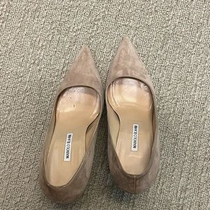 Manolo Blahnik suede heels. Nude, Size 38.5.
